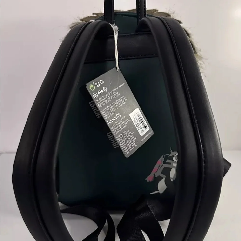 Loungefly Batman Returns | Penguin | DC Comics | Mini Backpack NWT | DCCBK0067
